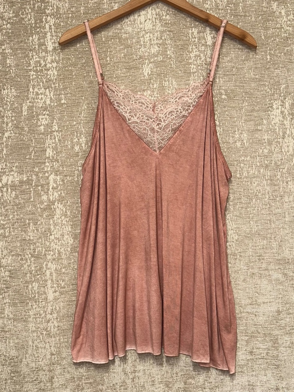 POL Mauve Lace Tank Top
